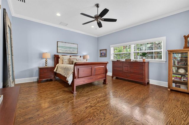 445 PARK AVENUE, Belleair, FL 33756