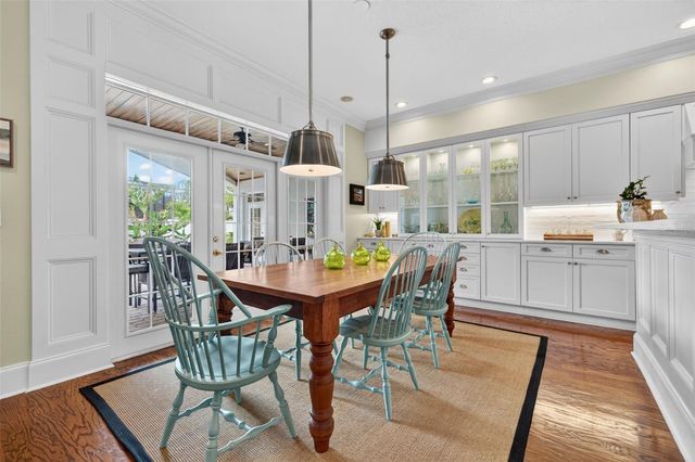445 PARK AVENUE, Belleair, FL 33756