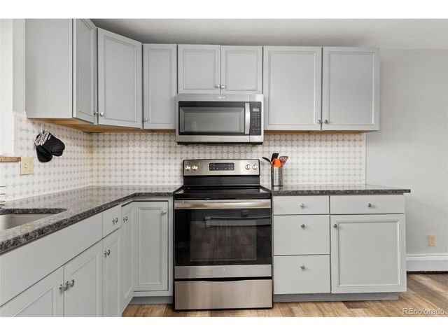 7142 Marshall St, Arvada, CO 80003