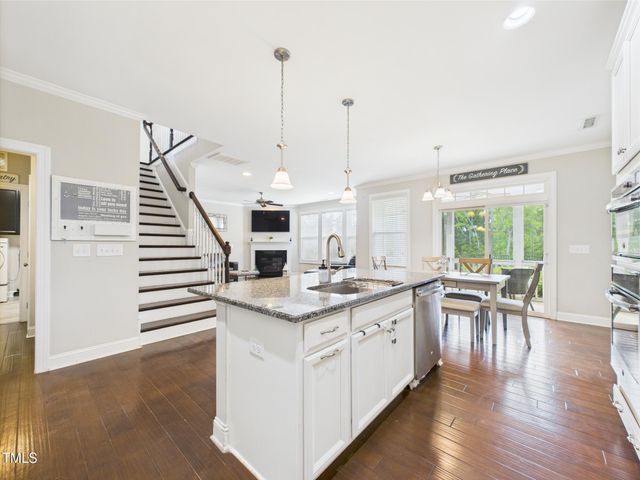 524 Rowanwood Way, Apex, NC 27523