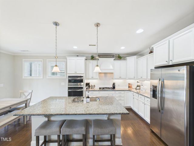 524 Rowanwood Way, Apex, NC 27523