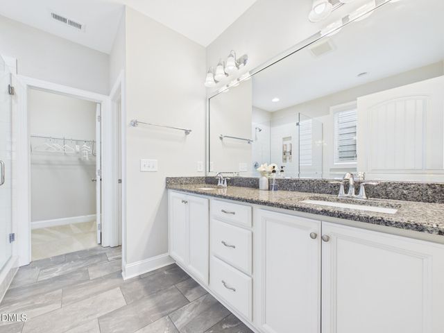 524 Rowanwood Way, Apex, NC 27523