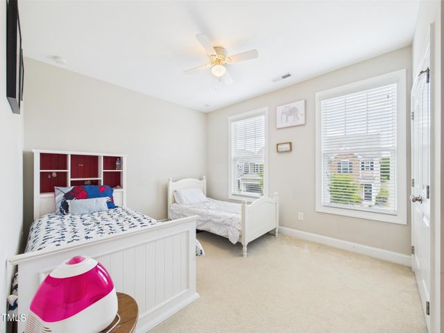 524 Rowanwood Way, Apex, NC 27523