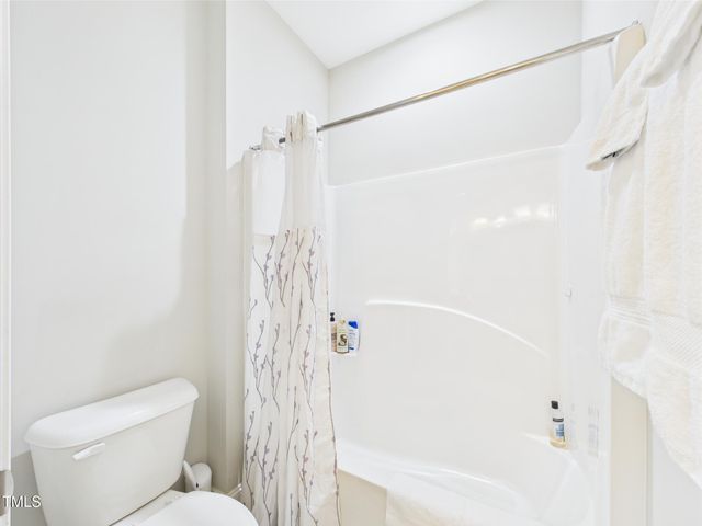 524 Rowanwood Way, Apex, NC 27523