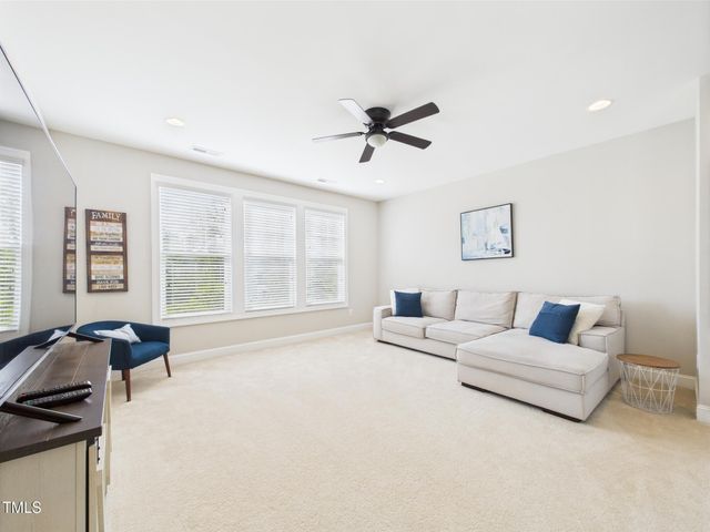 524 Rowanwood Way, Apex, NC 27523