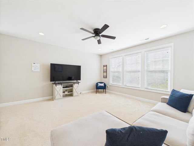 524 Rowanwood Way, Apex, NC 27523