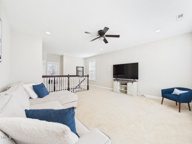 524 Rowanwood Way, Apex, NC 27523