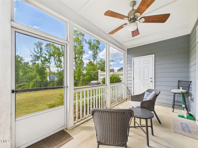 524 Rowanwood Way, Apex, NC 27523