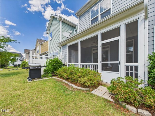 524 Rowanwood Way, Apex, NC 27523