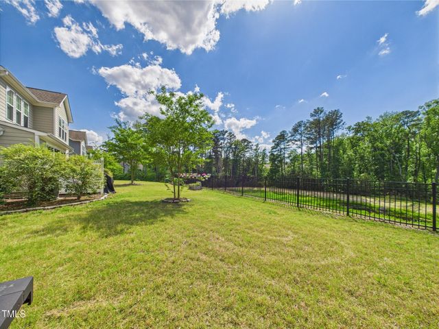 524 Rowanwood Way, Apex, NC 27523