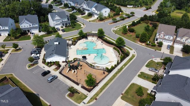 524 Rowanwood Way, Apex, NC 27523