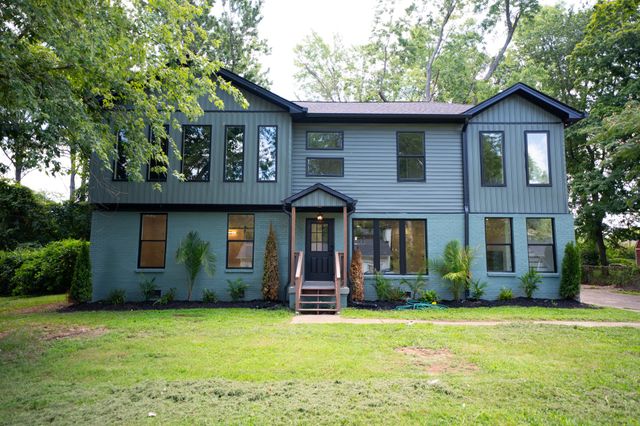 5033 Collinwood Dr, Clarksville, TN 37042