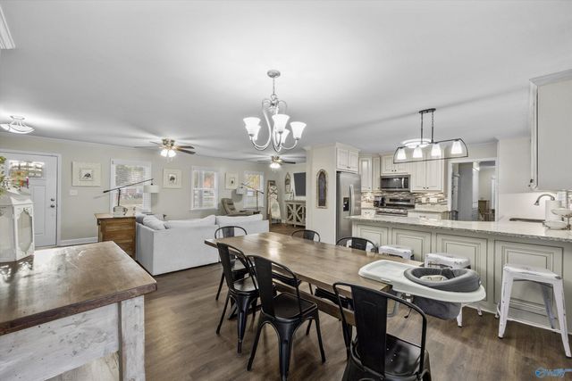 15168 Kings Drive, Athens, AL 35611