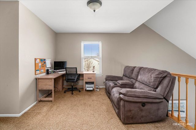 205 Churchill Lane, Aurora, IL 60504