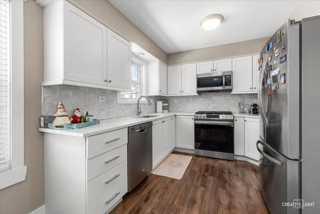 205 Churchill Lane, Aurora, IL 60504