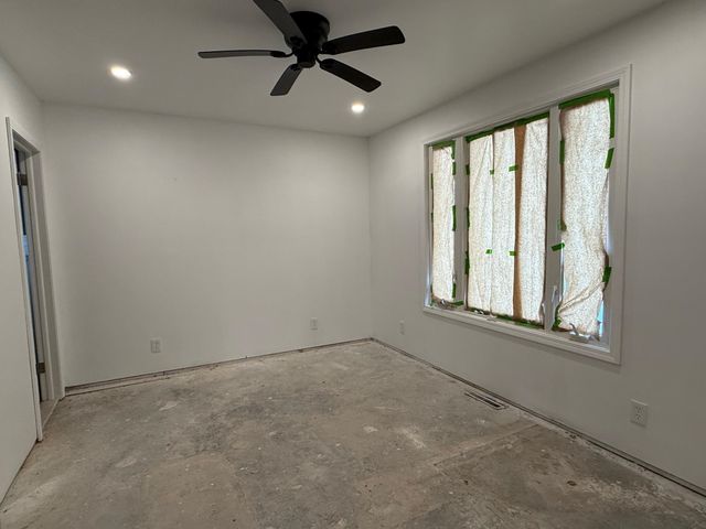 3738 Pineland Point Road, Gladwin, MI 48624