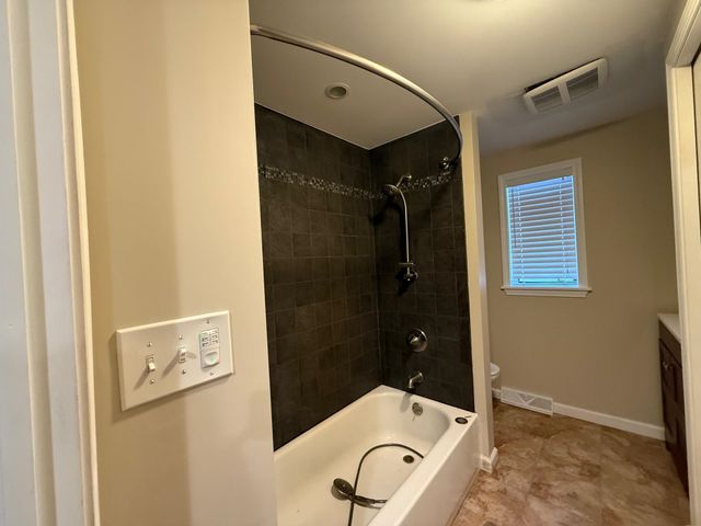 3738 Pineland Point Road, Gladwin, MI 48624