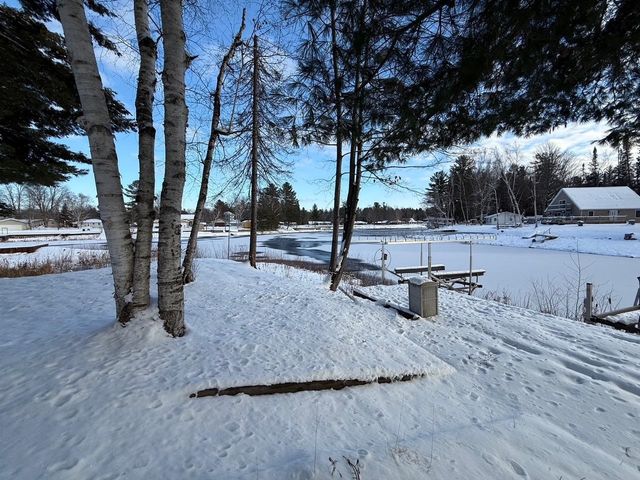 3738 Pineland Point Road, Gladwin, MI 48624