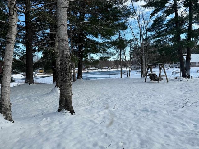 3738 Pineland Point Road, Gladwin, MI 48624