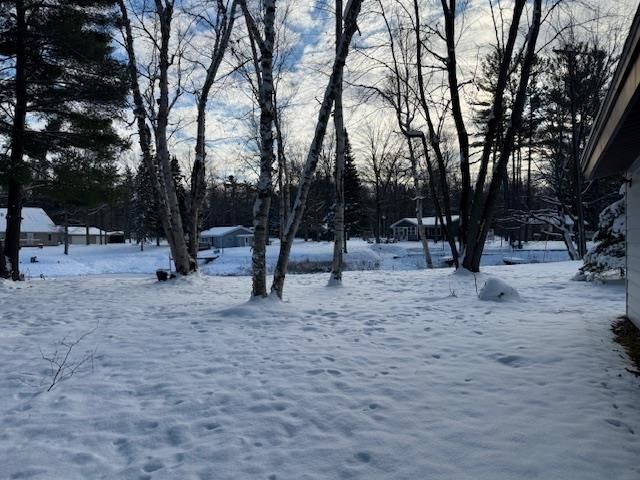 3738 Pineland Point Road, Gladwin, MI 48624