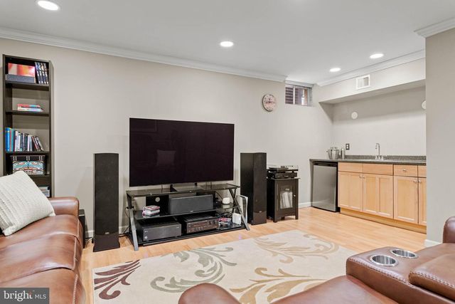 204 YORKTOWN CT, Malvern, PA 19355