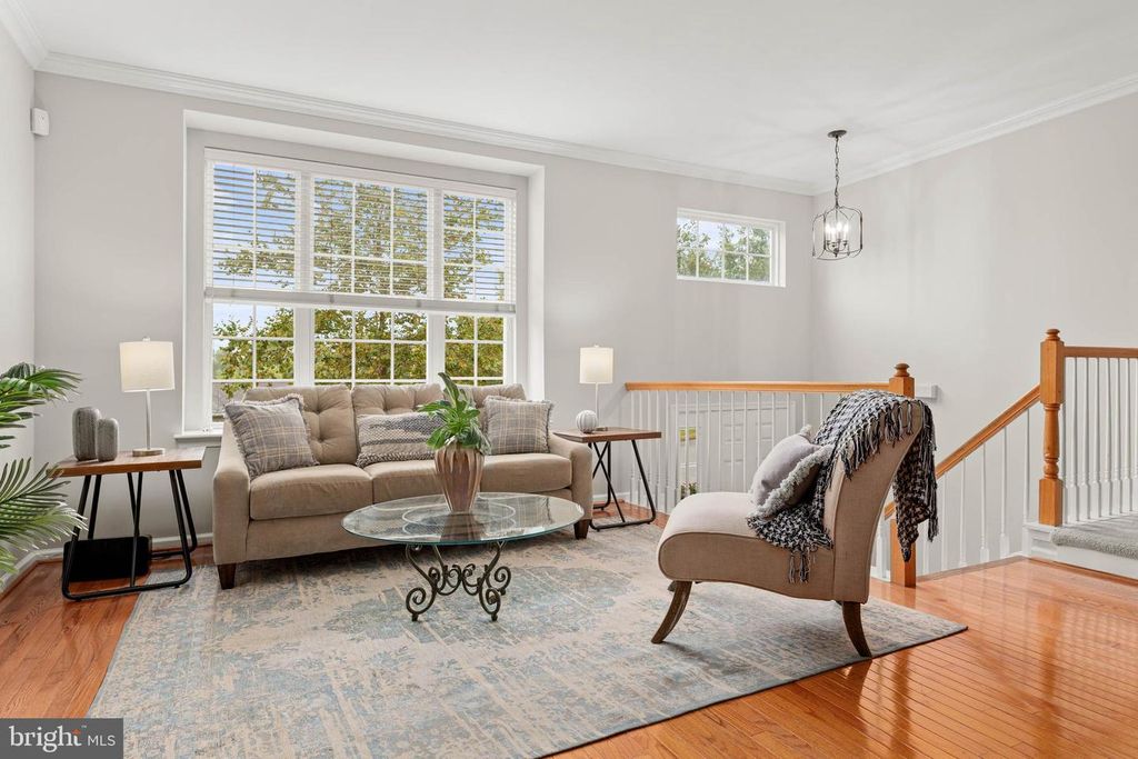 204 YORKTOWN CT, Malvern, PA 19355
