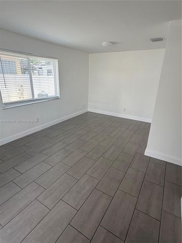 1315 N 22nd Ave A2, Hollywood, FL 33020