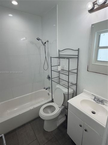 1315 N 22nd Ave A2, Hollywood, FL 33020