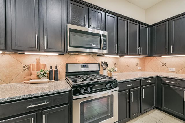 9622 Invergarry Way, Tomball, TX 77375