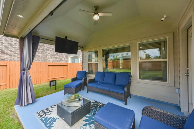 9622 Invergarry Way, Tomball, TX 77375