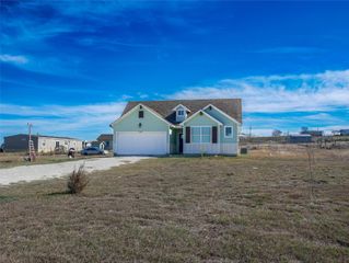 1351 County Road 419, Taylor, TX 76574