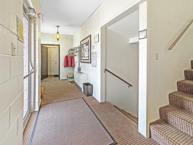 1216 10TH STREET, Marinette, WI 54143