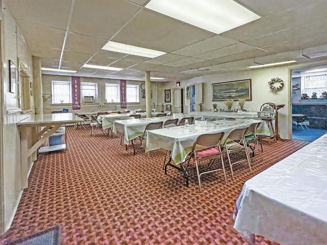 1216 10TH STREET, Marinette, WI 54143