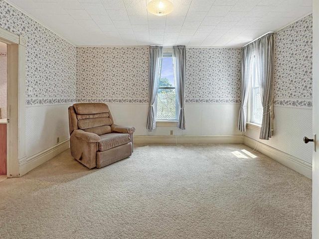 1216 10TH STREET, Marinette, WI 54143