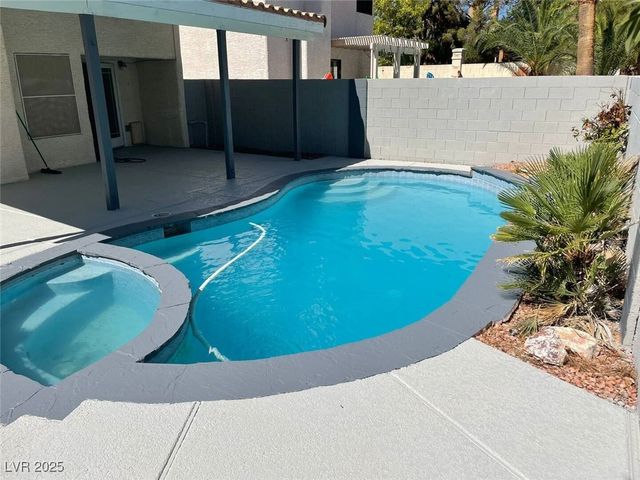 3004 Ocean View Drive, Las Vegas, NV 89117