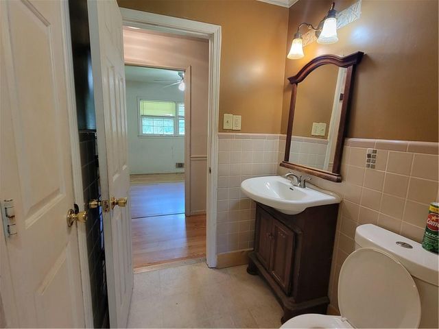 1362 Whites Chapel Road, Elberton, GA 30635