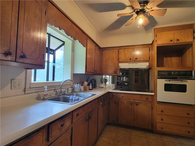 1362 Whites Chapel Road, Elberton, GA 30635