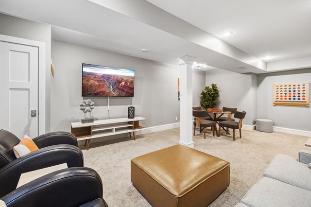 185 W Lake Street, Excelsior, MN 55331