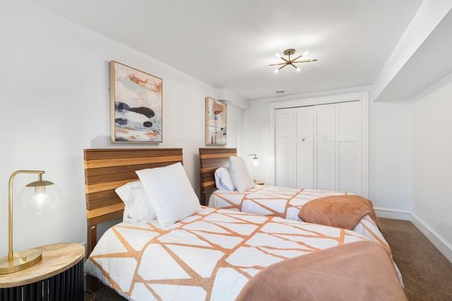 185 W Lake Street, Excelsior, MN 55331