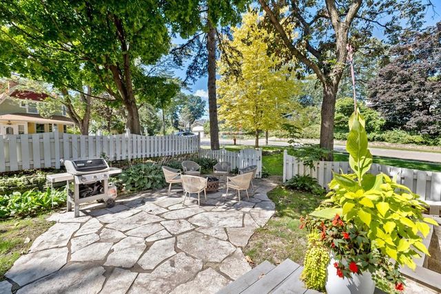 185 W Lake Street, Excelsior, MN 55331