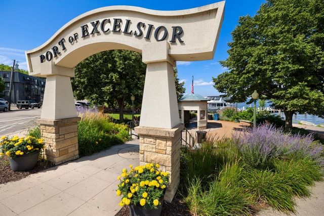 185 W Lake Street, Excelsior, MN 55331