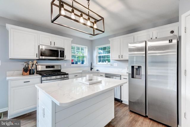 2951 ABBEY DR, Manchester, MD 21102