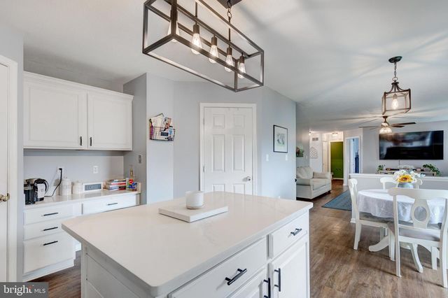 2951 ABBEY DR, Manchester, MD 21102