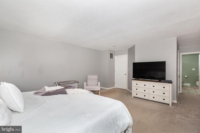 2951 ABBEY DR, Manchester, MD 21102