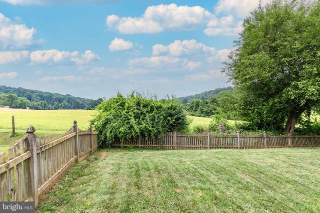 2951 ABBEY DR, Manchester, MD 21102