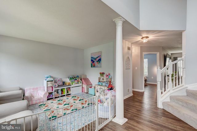 2951 ABBEY DR, Manchester, MD 21102