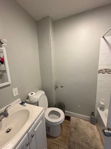 211 Elm, Everett, MA 02149