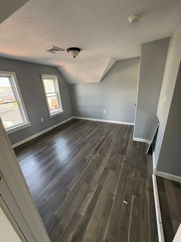 211 Elm, Everett, MA 02149