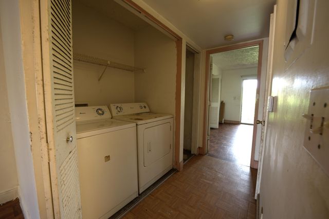 1509 Meadows Circle W, Boynton Beach, FL 33436