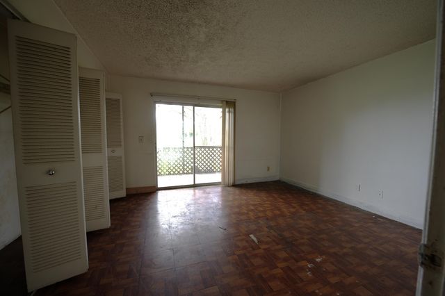 1509 Meadows Circle W, Boynton Beach, FL 33436